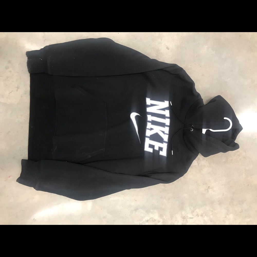 Men’s Nike hoodie